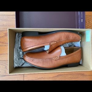 Johnston and Murphy Men’s Brown Loafer - Size 10.5